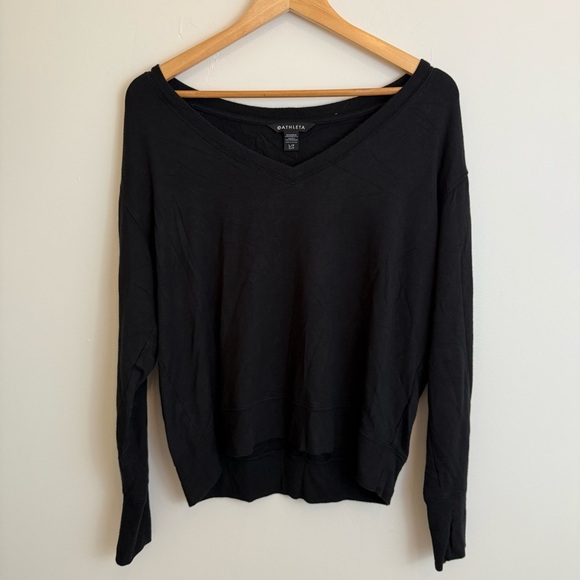 Athleta V Neck Pullover Sweatshirt Women L Seasoft Willow Black Long Sleeves - Picture 1 of 6